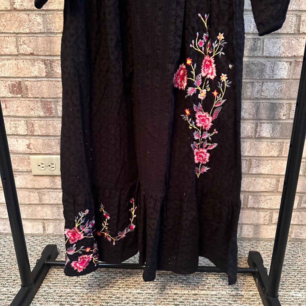 NEW Misa Black Eyelet Floral Maxi Dress - Women's Large - Picture 2 of 5